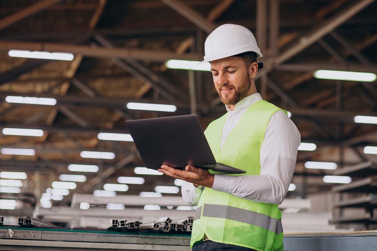 How Managed IT Services Help Power Industry 4.0 and Smart Factories How Managed IT Services Help Power Industry 4.0 and Smart Factories