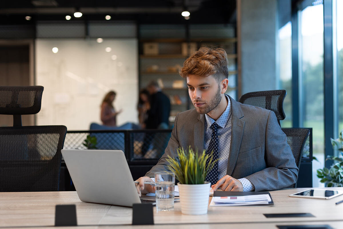 10 Signs You Need a CMMC Compliance Consultant 10 Signs You Need a CMMC Compliance Consultant